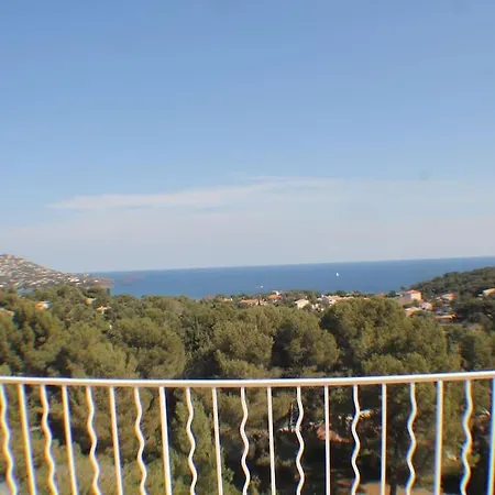 Apartment Cap Esterel Magnifique T3 Saint-Raphael (Var)